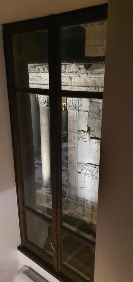 Appartamento Maison " Pantheon View " In Front Of Pantheon Roma Esterno foto